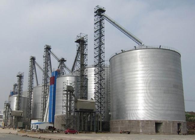 集安大型钢板库构造参数及水泥储存质量